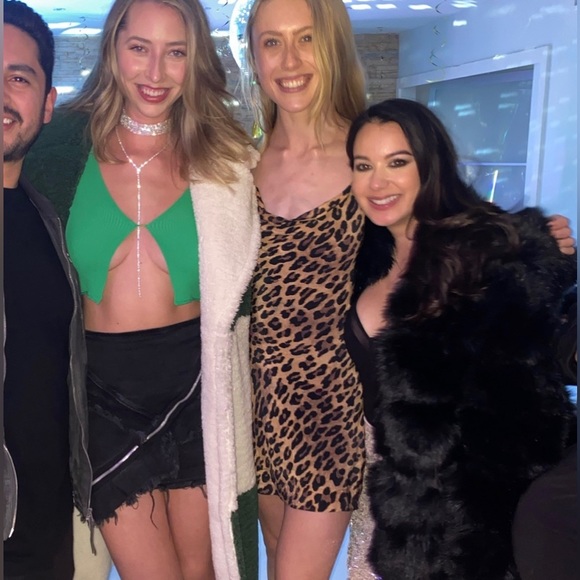 Alice + Olivia Cheetah Dress - Picture 2 of 4